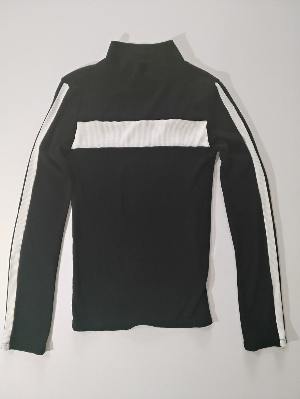 Lou & Grey Mock Neck Ribbed‎ Sweater Womens XS Black White Colorblock Stretchy